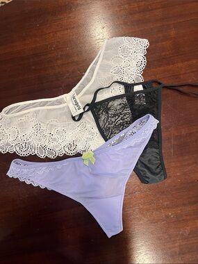 Lace & Mesh Panty Trio – Lavender, Black & White